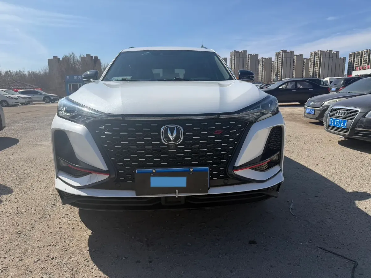 2020 ChangAn CS75 Plus 2.0T 233HP L4 8AT,autocango,china used car exporter,china ev exporter,chinese used car exporter,chinese used ev exporter