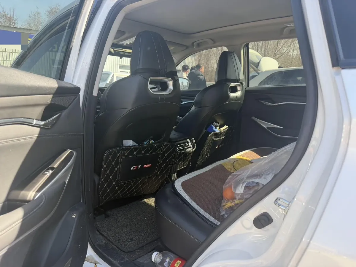 2020 ChangAn CS75 Plus 2.0T 233HP L4 8AT,autocango,china used car exporter,china ev exporter,chinese used car exporter,chinese used ev exporter