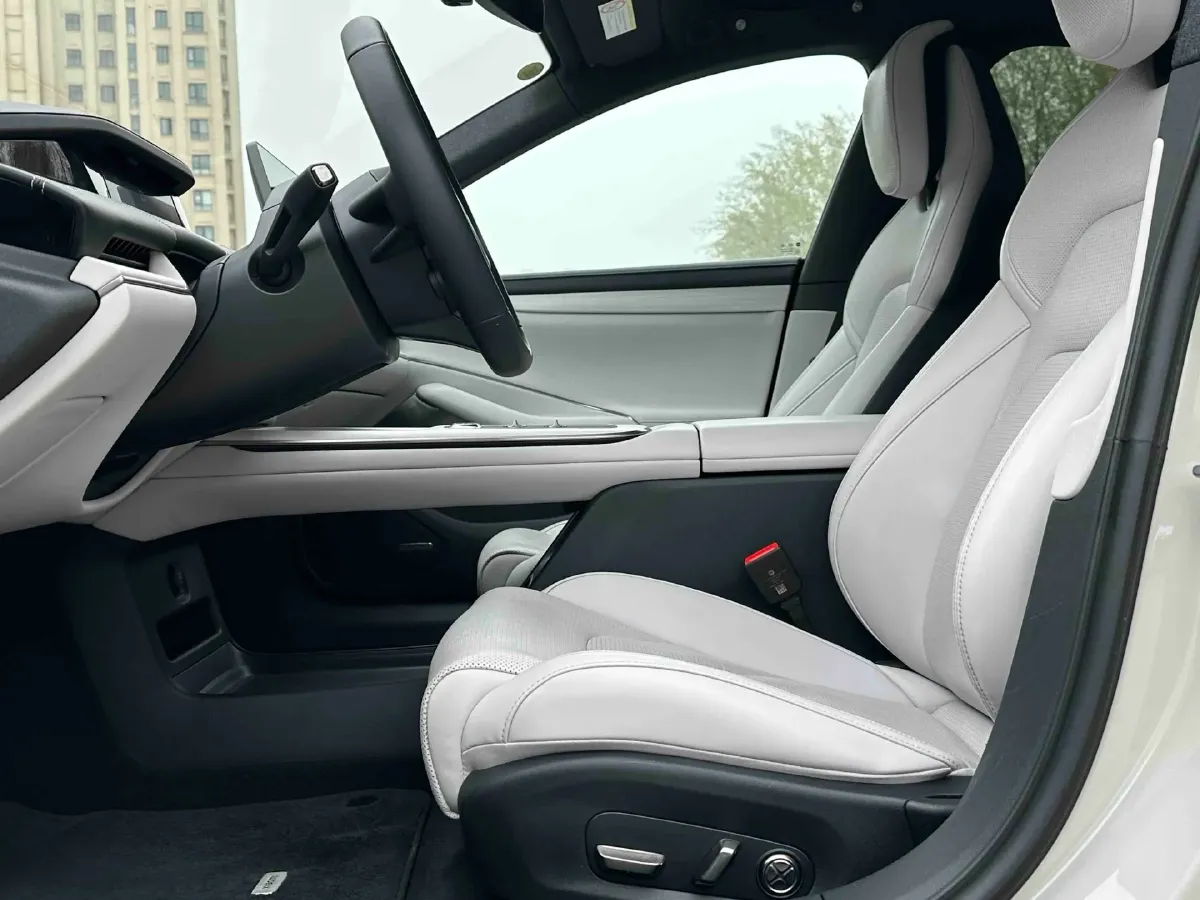 2024 MI SU7 BEV 73.6KWH,autocango,china used car exporter,china ev exporter,chinese used car exporter,chinese used ev exporter