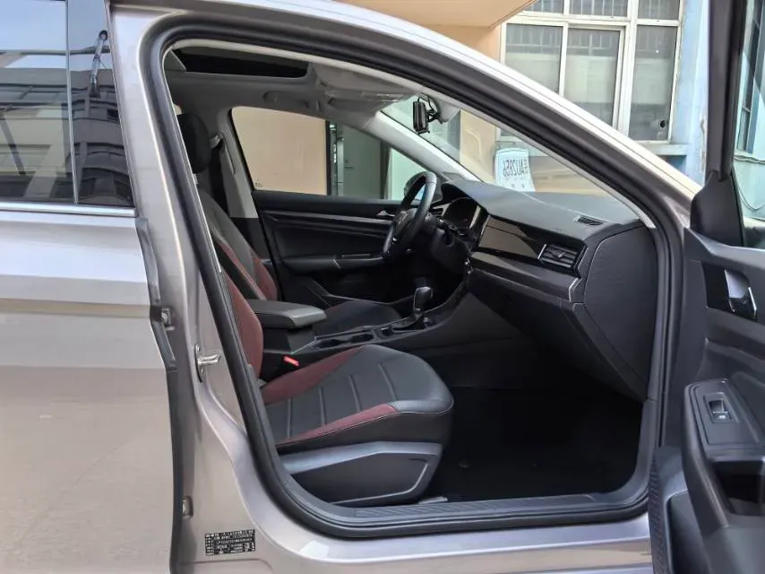 2021 Volkswagen Bora 1.5L 113HP L4 6AT,autocango,china used car exporter,china ev exporter,chinese used car exporter,chinese used ev exporter