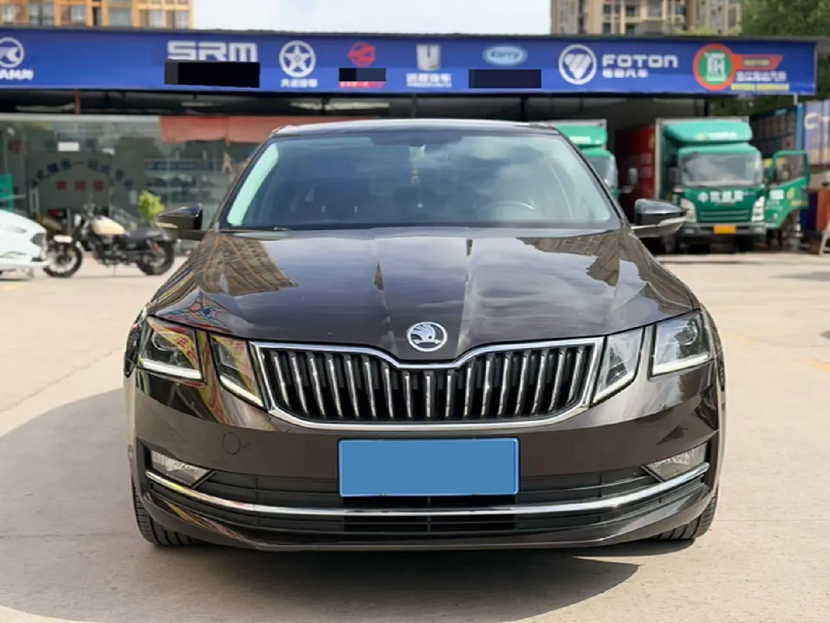 2018 Skoda Octavia 1.4T 150HP L4 7DCT,autocango,china used car exporter,china ev exporter,chinese used car exporter,chinese used ev exporter
