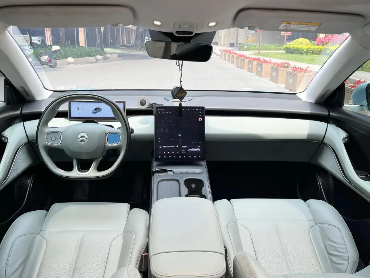 2022 JunTian HeiWuShi Youth 2.0T 203HP L4 6AT,autocango,china used car exporter,china ev exporter,chinese used car exporter,chinese used ev exporter