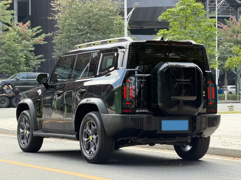 2025 Jetour Traveller 2.0T 254HP L4 7DCT,autocango,china used car exporter,china ev exporter,chinese used car exporter,chinese used ev exporter