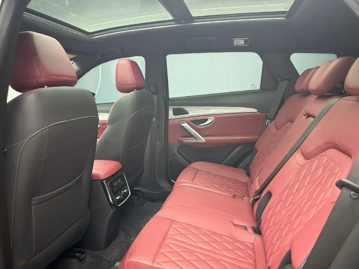 2023 Jetour X70 Plus 1.5T 156HP L4 6DCT,autocango,china used car exporter,china ev exporter,chinese used car exporter,chinese used ev exporter