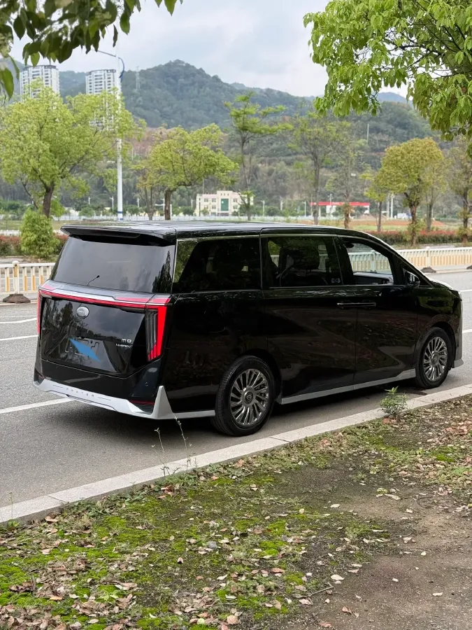 2023 GAC Trumpchi M8 2.0T 190HP L4 E-CVT Hybrid,autocango,china used car exporter,china ev exporter,chinese used car exporter,chinese used ev exporter