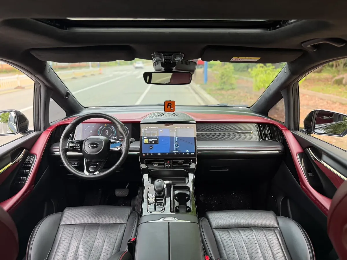 2023 GAC Trumpchi M8 2.0T 190HP L4 E-CVT Hybrid,autocango,china used car exporter,china ev exporter,chinese used car exporter,chinese used ev exporter