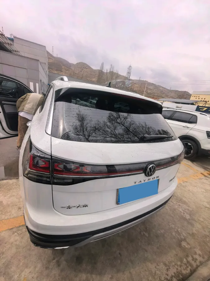 2023 Volkswagen Tayron 1.4T 150HP L4 7DCT,autocango,china used car exporter,china ev exporter,chinese used car exporter,chinese used ev exporter