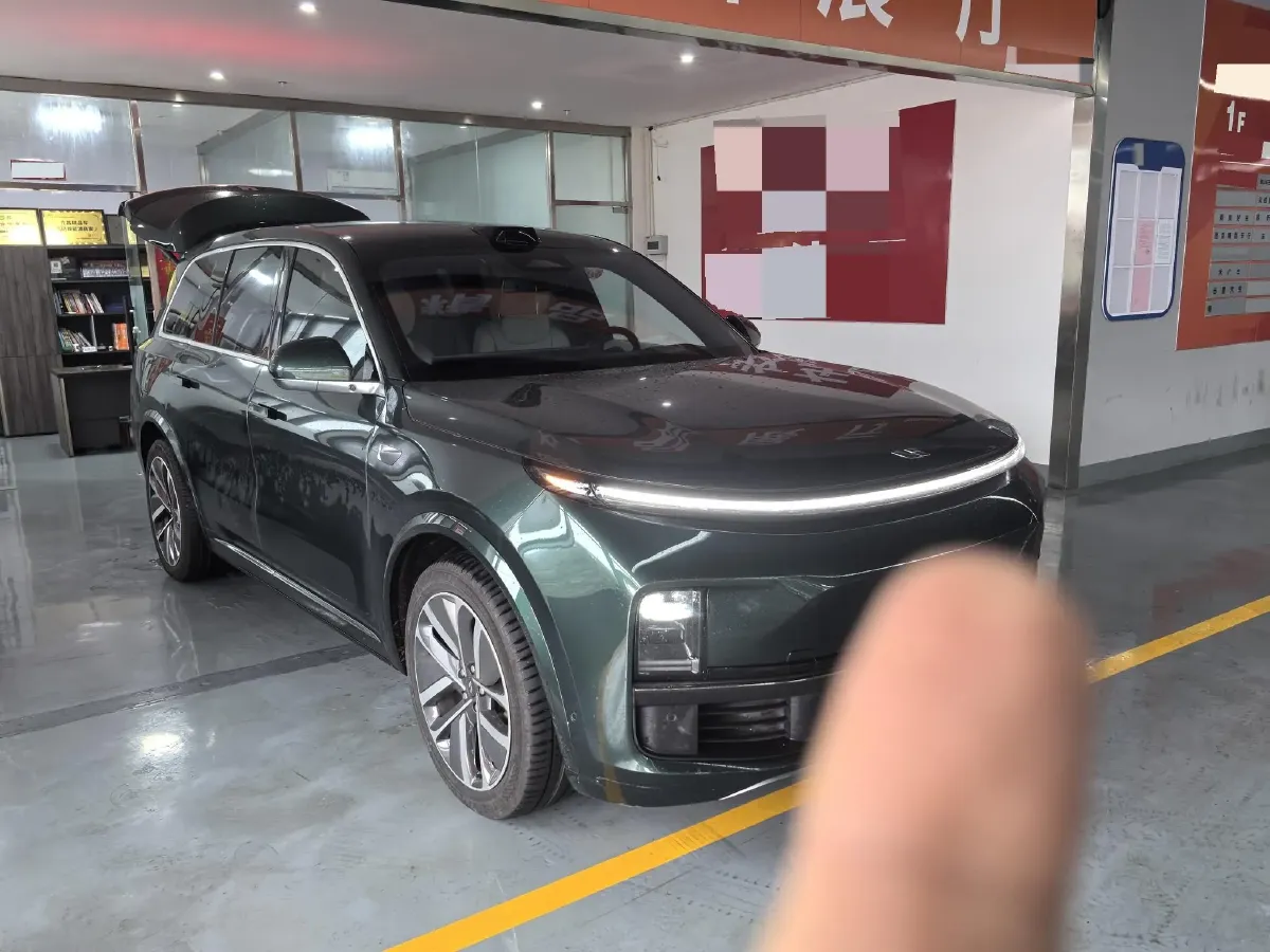 2024 Li L9 Range Extended 154HP REEV 52.3KWH,autocango,china used car exporter,china ev exporter,chinese used car exporter,chinese used ev exporter