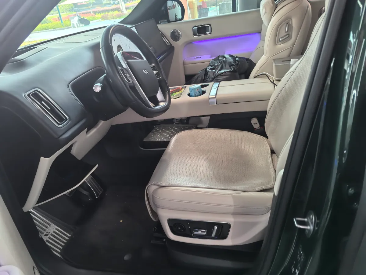 2024 Li L9 Range Extended 154HP REEV 52.3KWH,autocango,china used car exporter,china ev exporter,chinese used car exporter,chinese used ev exporter