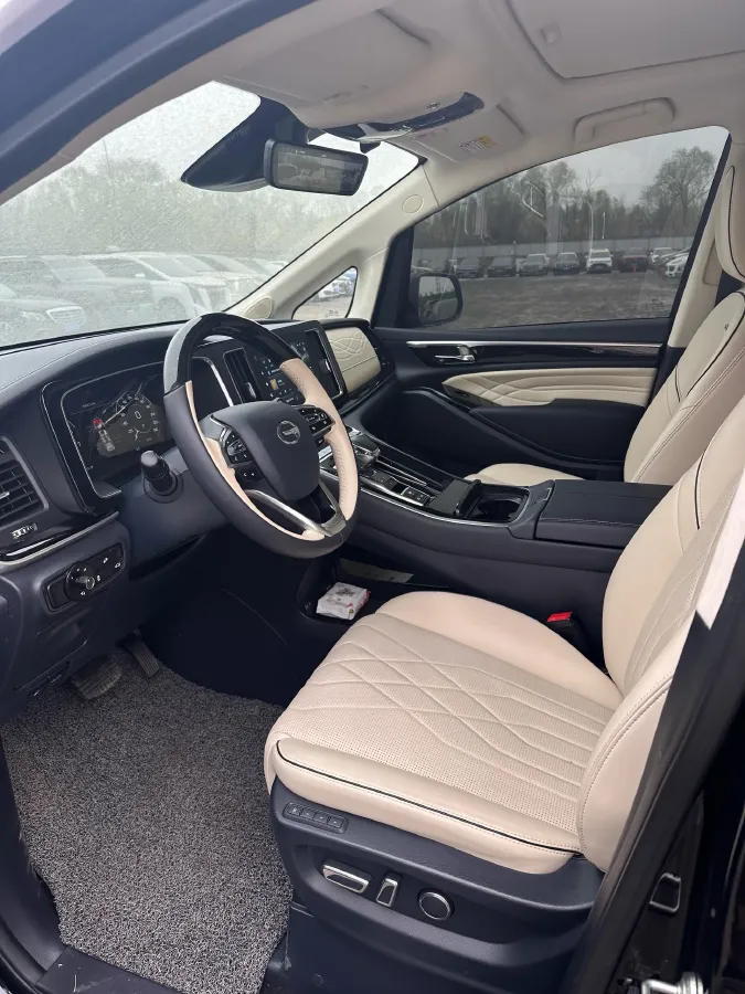 2021 GAC Trumpchi M8 2.0T 252HP L4 8AT,autocango,china used car exporter,china ev exporter,chinese used car exporter,chinese used ev exporter