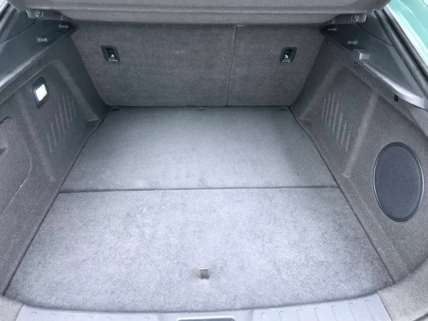 2022 DongFeng Forthing LingZhi EV BEV 68.4KWH,autocango,china used car exporter,china ev exporter,chinese used car exporter,chinese used ev exporter