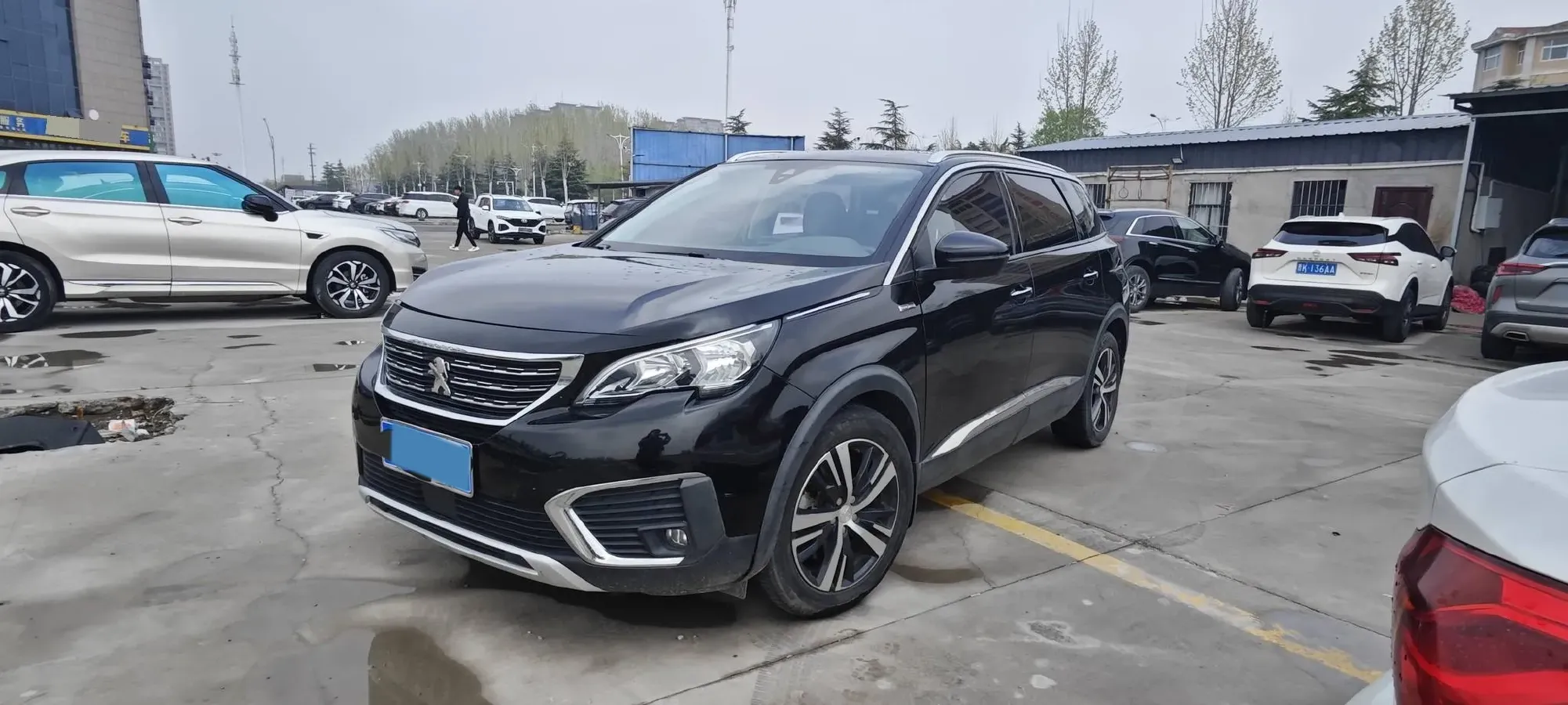 2019 Peugeot 5008 1.8T 204HP L4 6AT,autocango,china used car exporter,china ev exporter,chinese used car exporter,chinese used ev exporter