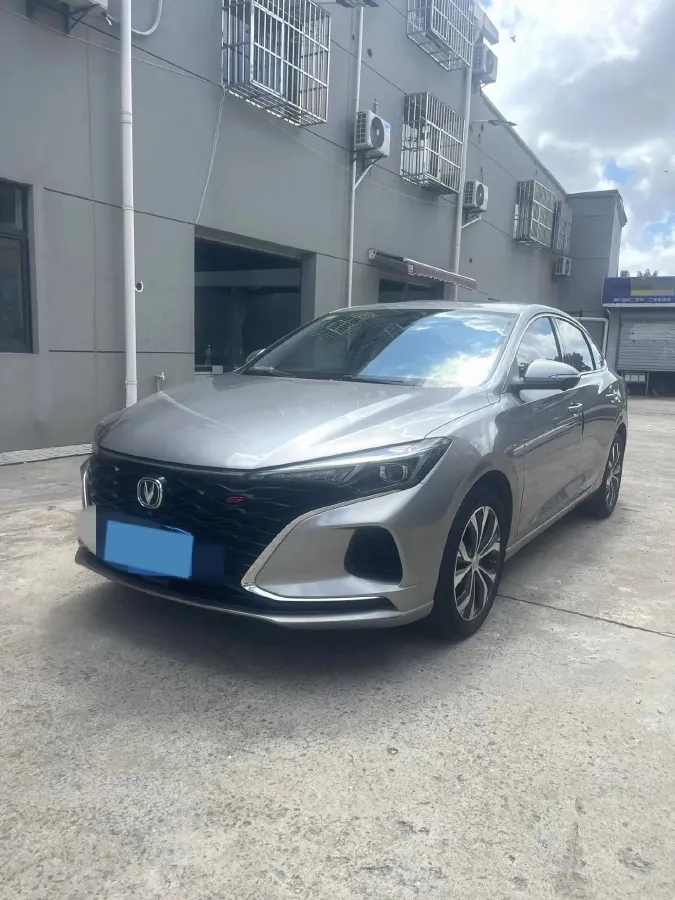 2021 ChangAn Eado 1.4T 160HP L4 7DCT,autocango,china used car exporter,china ev exporter,chinese used car exporter,chinese used ev exporter