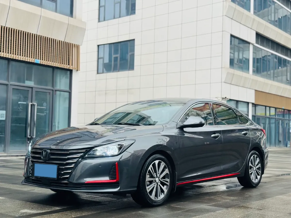 2021 ChangAn Raeton CC 1.5T 180HP L4 7DCT,autocango,china used car exporter,china ev exporter,chinese used car exporter,chinese used ev exporter