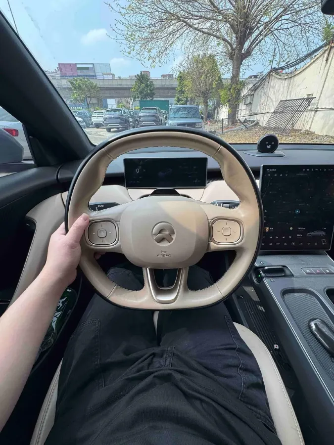 2022 NIO ES6 BEV 75KWH,autocango,china used car exporter,china ev exporter,chinese used car exporter,chinese used ev exporter