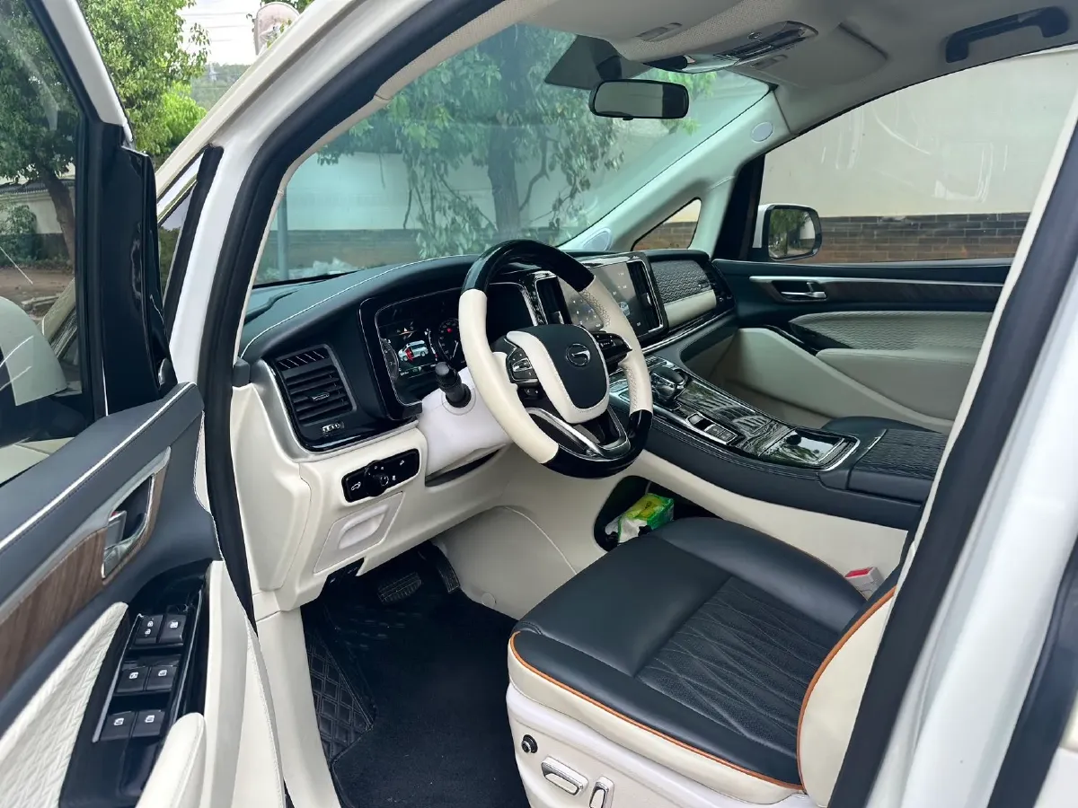 2021 Toyota Highlander 2.0T 220HP L4 6AT,autocango,china used car exporter,china ev exporter,chinese used car exporter,chinese used ev exporter