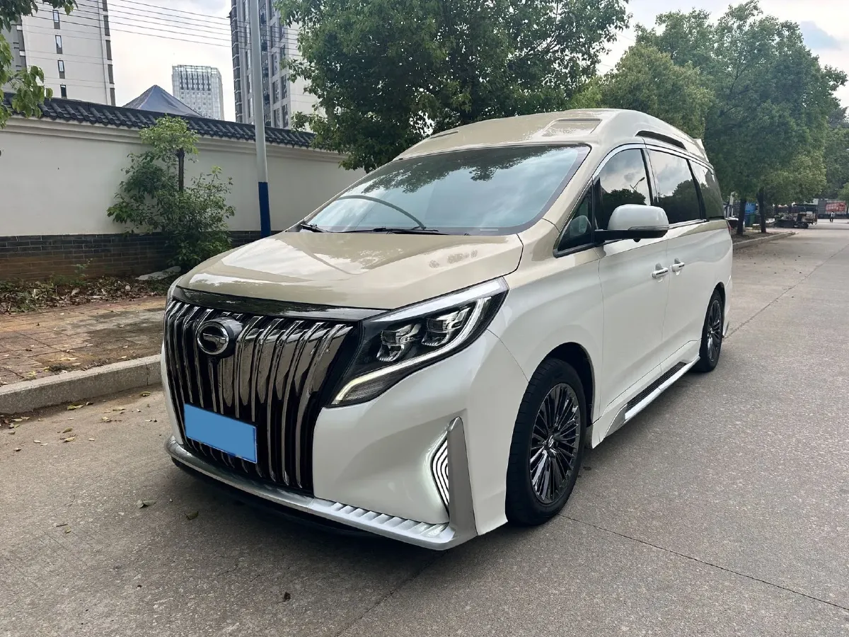 2021 Toyota Highlander 2.0T 220HP L4 6AT,autocango,china used car exporter,china ev exporter,chinese used car exporter,chinese used ev exporter