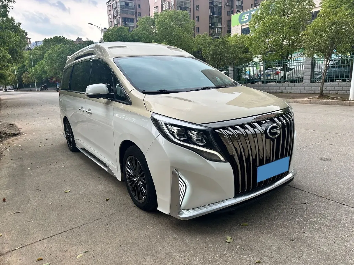 2021 Toyota Highlander 2.0T 220HP L4 6AT,autocango,china used car exporter,china ev exporter,chinese used car exporter,chinese used ev exporter