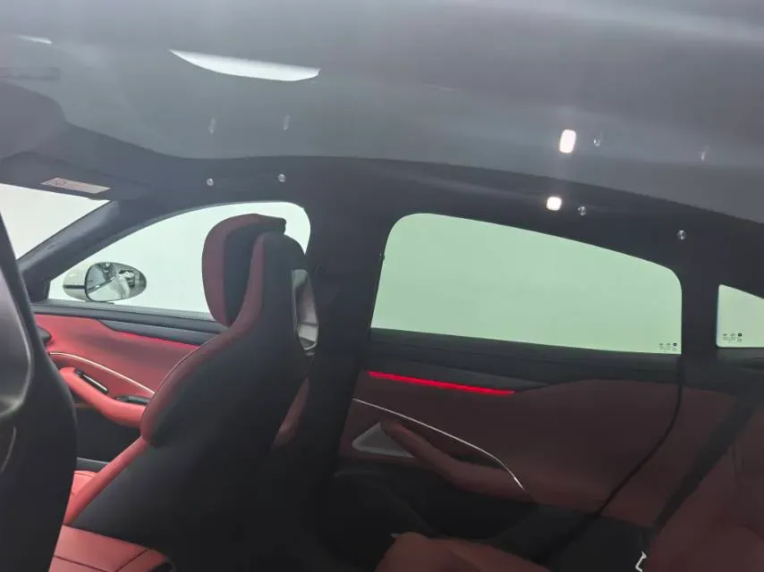 2024 MI SU7 BEV 101KWH,autocango,china used car exporter,china ev exporter,chinese used car exporter,chinese used ev exporter