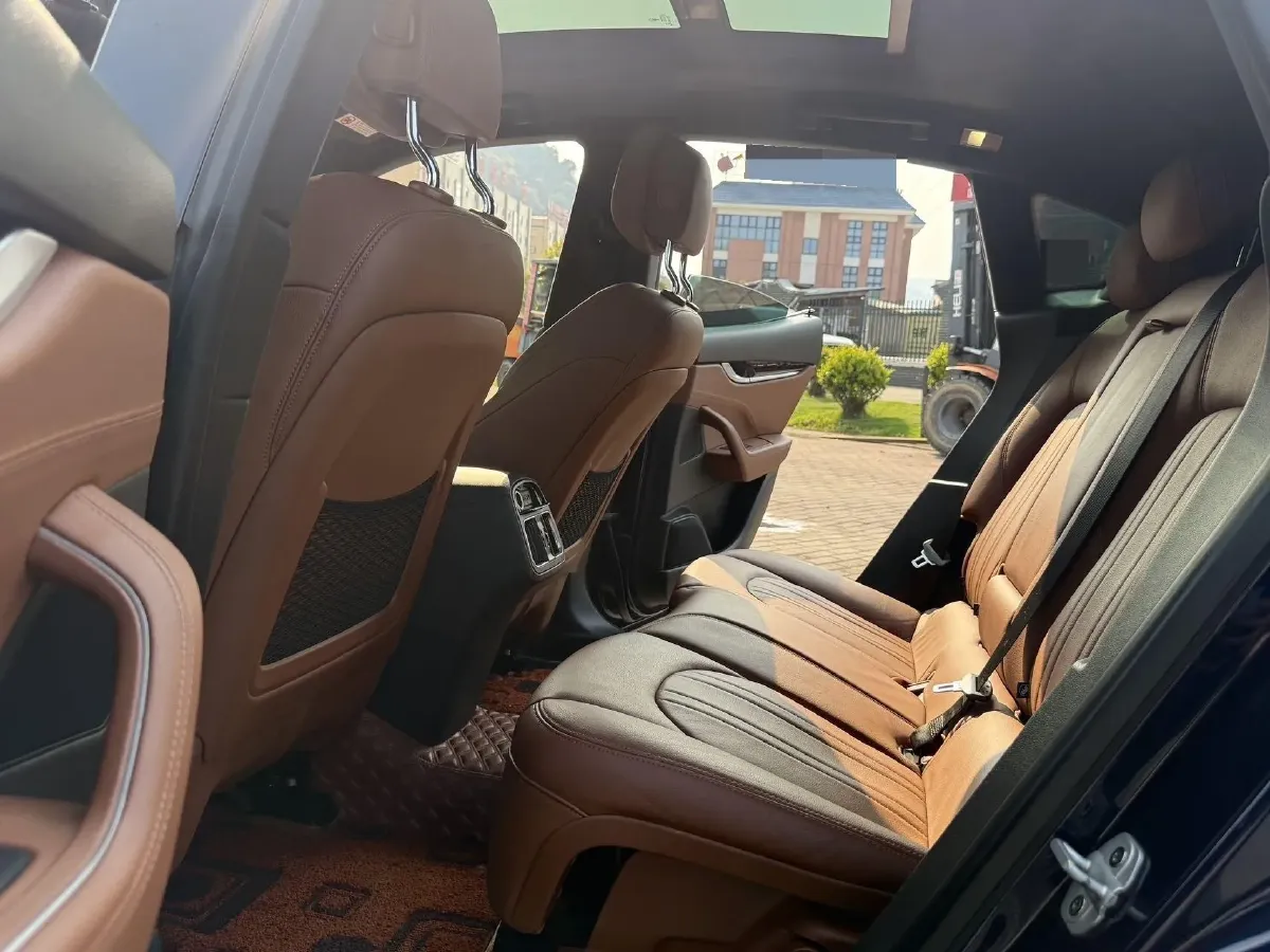 2019 Maserati Levante 3.0T 350HP V6 8AT,autocango,china used car exporter,china ev exporter,chinese used car exporter,chinese used ev exporter