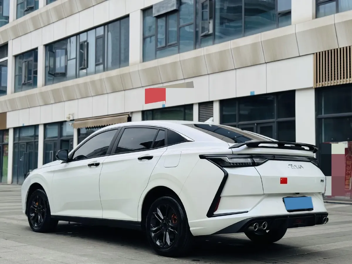 2023 DongFeng Aeolus YiXuan 1.5L 125HP L4 6DCT,autocango,china used car exporter,china ev exporter,chinese used car exporter,chinese used ev exporter