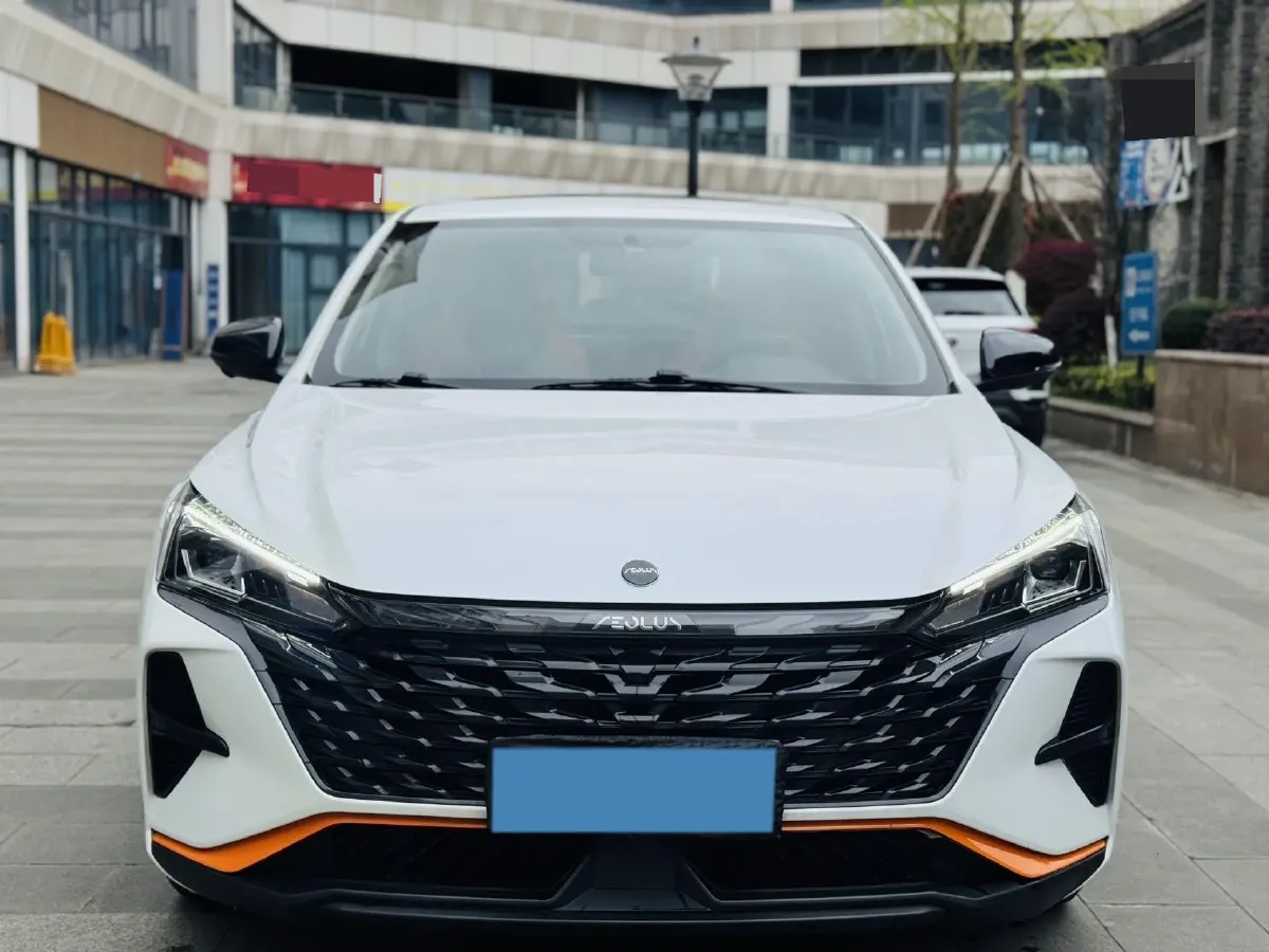 2023 DongFeng Aeolus YiXuan 1.5L 125HP L4 6DCT,autocango,china used car exporter,china ev exporter,chinese used car exporter,chinese used ev exporter