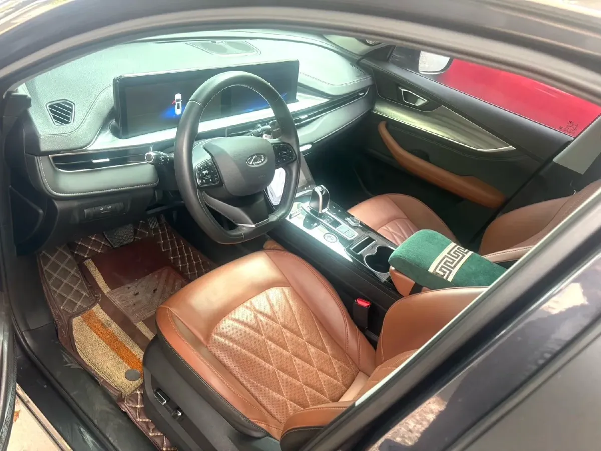 2022 ChangAn CS75 Plus 2.0T 233HP L4 8AT,autocango,china used car exporter,china ev exporter,chinese used car exporter,chinese used ev exporter