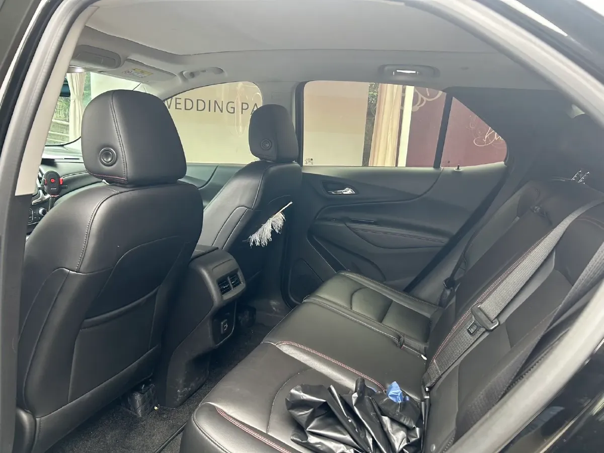 2019 Chevrolet Equinox 2.0T 260HP L4 9AT,autocango,china used car exporter,china ev exporter,chinese used car exporter,chinese used ev exporter