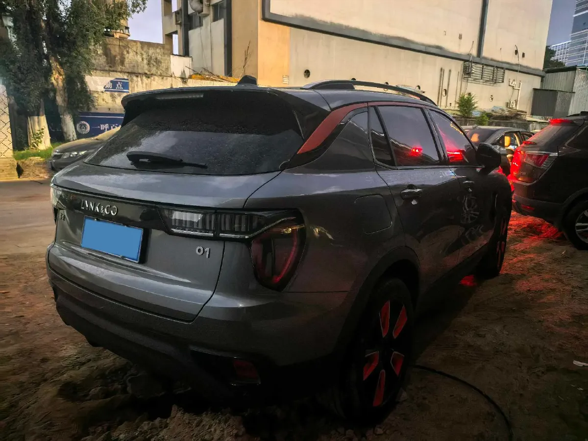 2019 Beijing BJ40 2.0T 218HP L4 6AT,autocango,china used car exporter,china ev exporter,chinese used car exporter,chinese used ev exporter