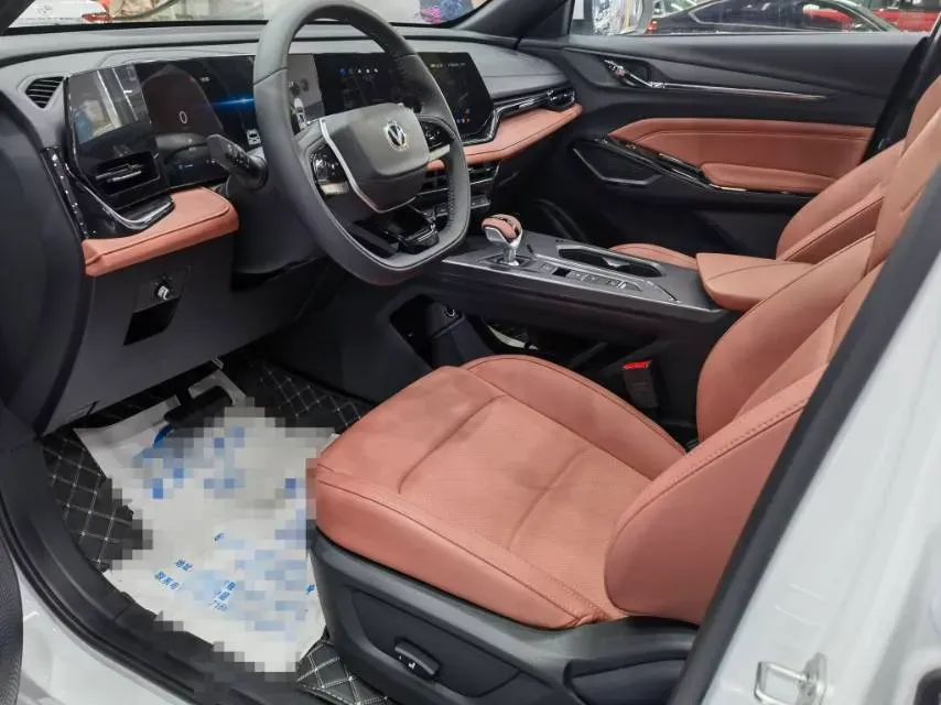 2026 ChangAn X5 PLUS 1.5T 192HP L4 7DCT,autocango,china used car exporter,china ev exporter,chinese used car exporter,chinese used ev exporter