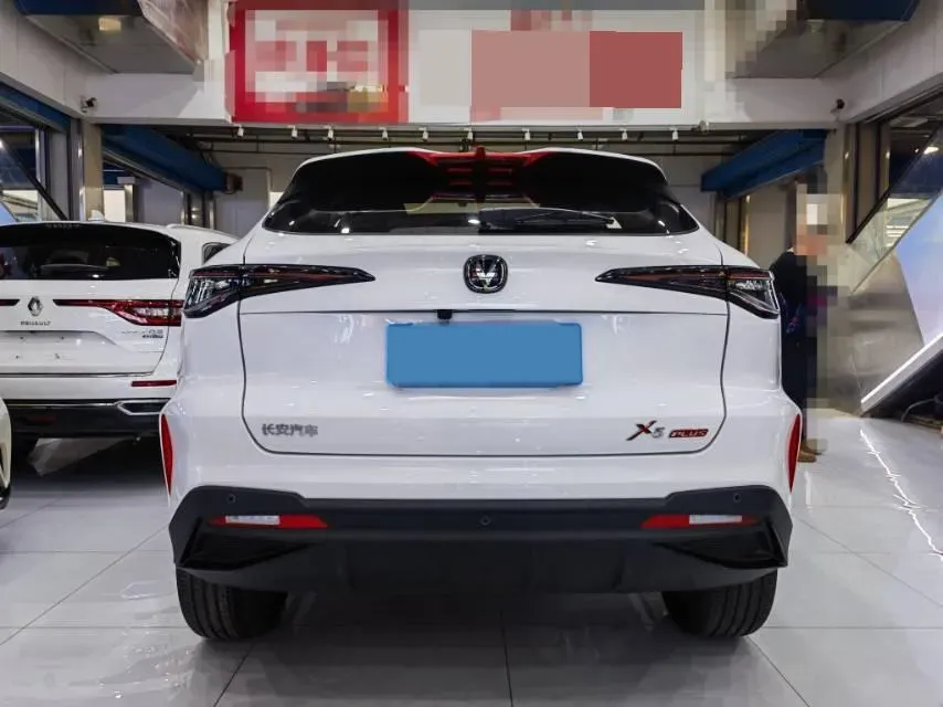 2026 ChangAn X5 PLUS 1.5T 192HP L4 7DCT,autocango,china used car exporter,china ev exporter,chinese used car exporter,chinese used ev exporter