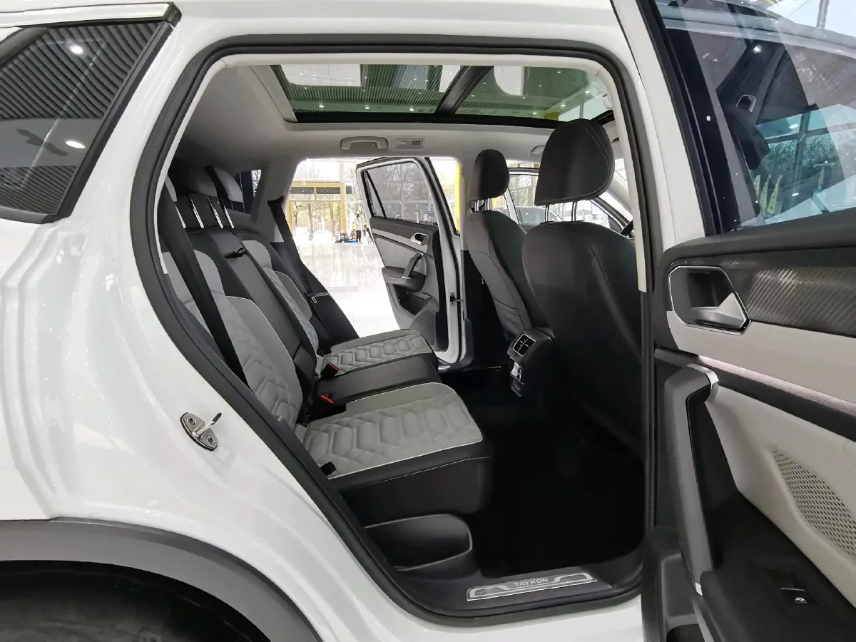 2023 Volkswagen Tayron 1.4T 150HP L4 7DCT,autocango,china used car exporter,china ev exporter,chinese used car exporter,chinese used ev exporter