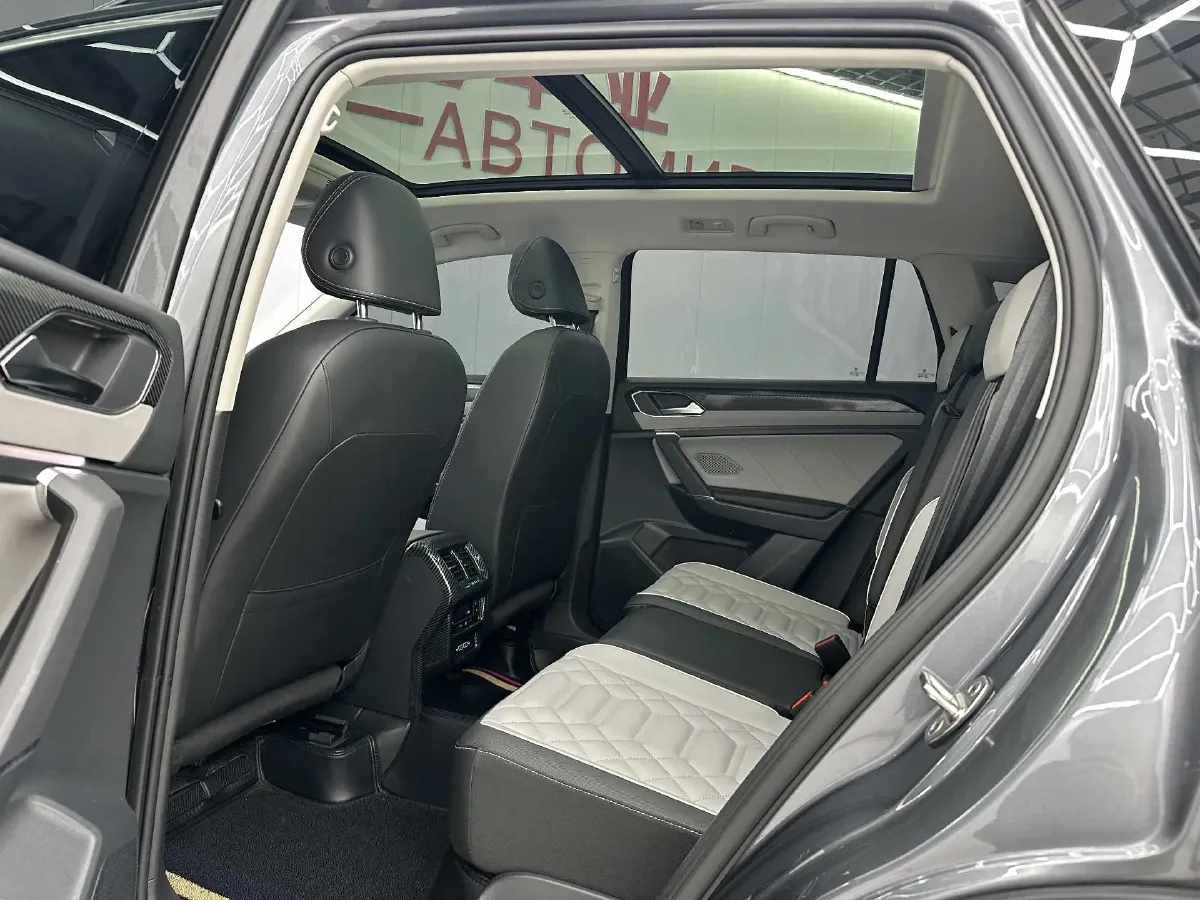 2023 Volkswagen Tayron 1.4T 150HP L4 7DCT,autocango,china used car exporter,china ev exporter,chinese used car exporter,chinese used ev exporter