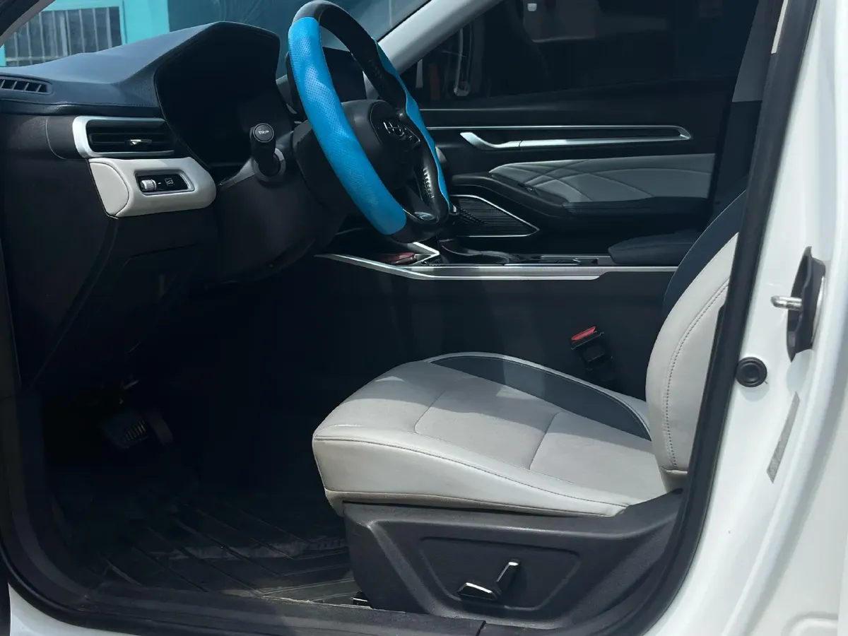 2022 Geely Emgrand 1.5L 114HP L4 CVT,autocango,china used car exporter,china ev exporter,chinese used car exporter,chinese used ev exporter