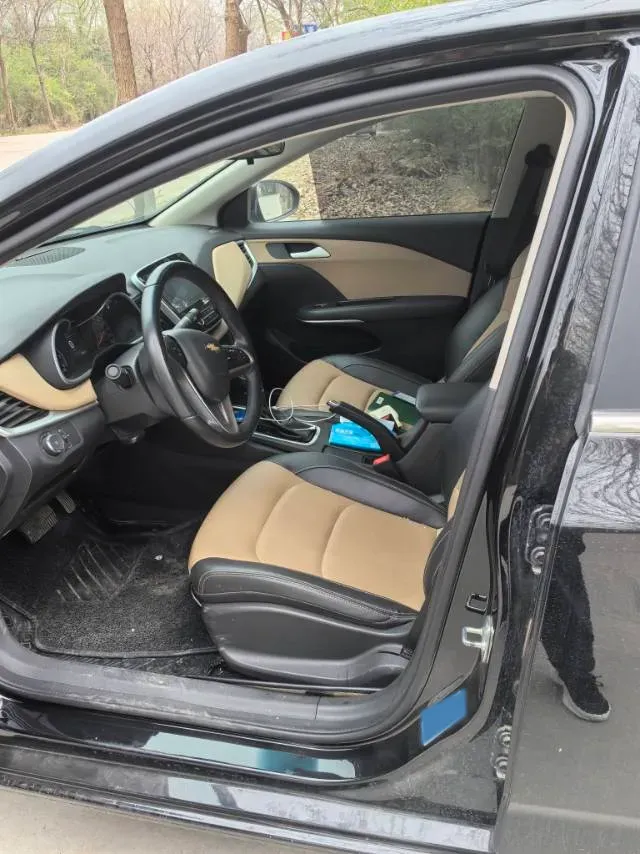 2020 Chevrolet Monza 1.5L 113HP L4 6AT,autocango,china used car exporter,china ev exporter,chinese used car exporter,chinese used ev exporter