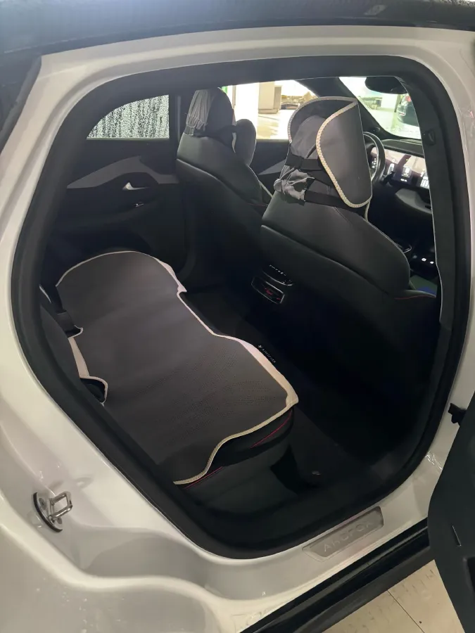 2022 ARCFOX αS BEV 74.5KWH,autocango,china used car exporter,china ev exporter,chinese used car exporter,chinese used ev exporter