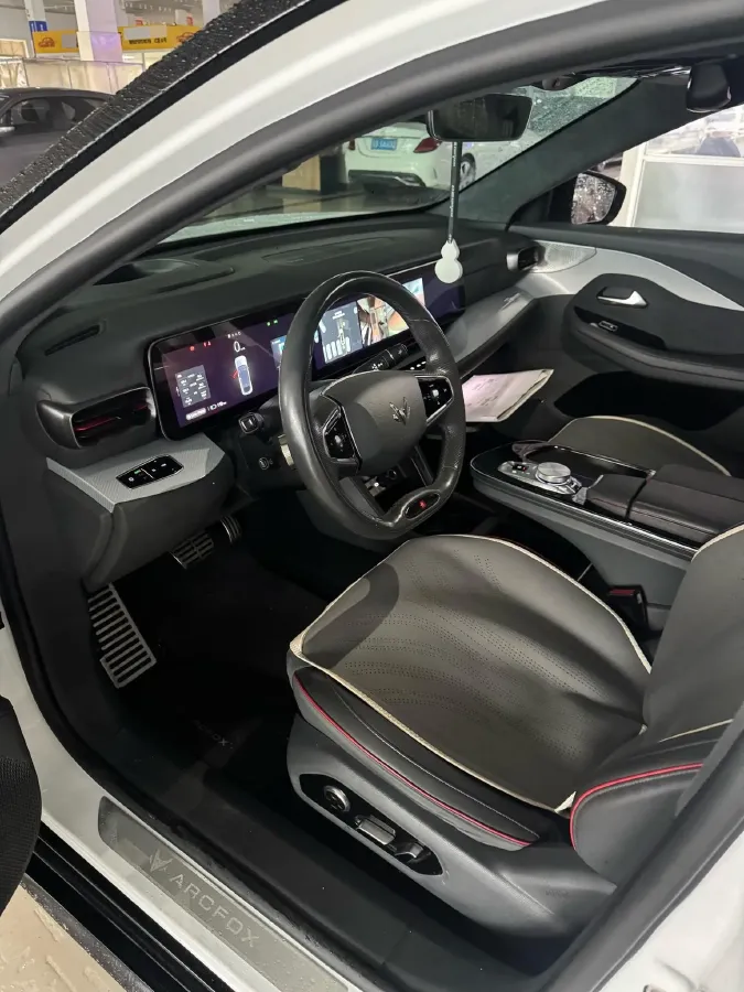 2022 ARCFOX αS BEV 74.5KWH,autocango,china used car exporter,china ev exporter,chinese used car exporter,chinese used ev exporter