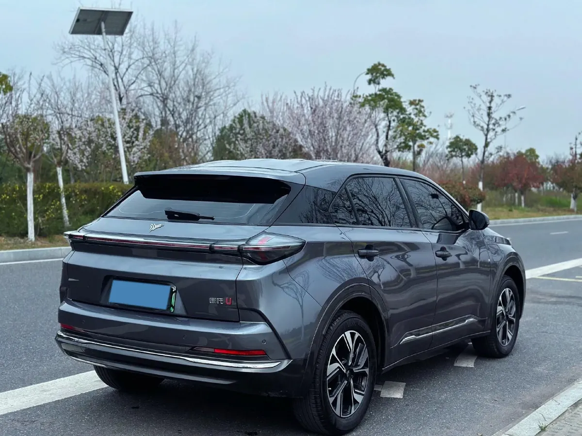 2022 GAC Trumpchi GS4 Plus 2.0T 252HP L4 6AT,autocango,china used car exporter,china ev exporter,chinese used car exporter,chinese used ev exporter