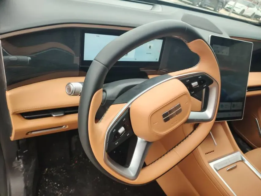 2025 Geely Galaxy L7 1.5L 112HP L4 1DHT PHEV 18.4KWH,autocango,china used car exporter,china ev exporter,chinese used car exporter,chinese used ev exporter