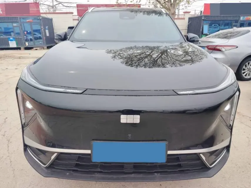 2025 Geely Galaxy L7 1.5L 112HP L4 1DHT PHEV 18.4KWH,autocango,china used car exporter,china ev exporter,chinese used car exporter,chinese used ev exporter