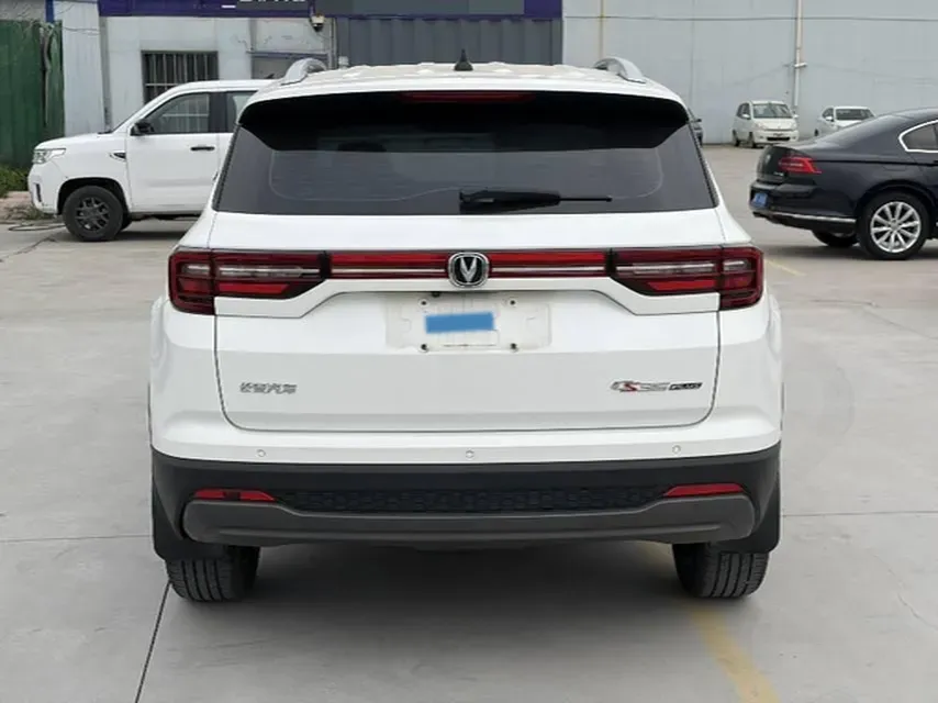 2021 ChangAn CS35 Plus 1.6L 128HP L4 CVT,autocango,china used car exporter,china ev exporter,chinese used car exporter,chinese used ev exporter