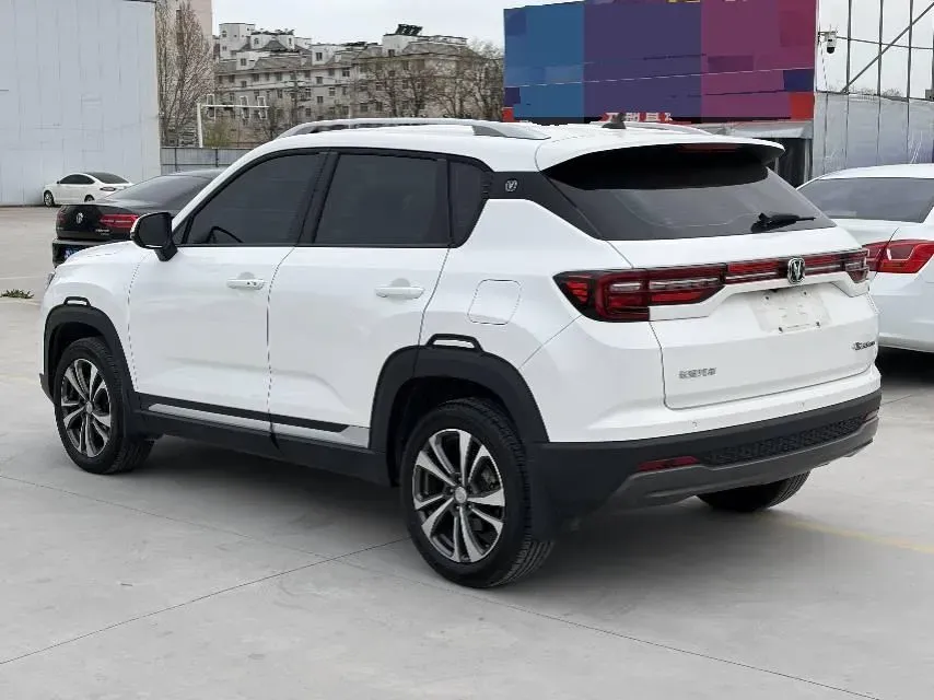 2021 ChangAn CS35 Plus 1.6L 128HP L4 CVT,autocango,china used car exporter,china ev exporter,chinese used car exporter,chinese used ev exporter