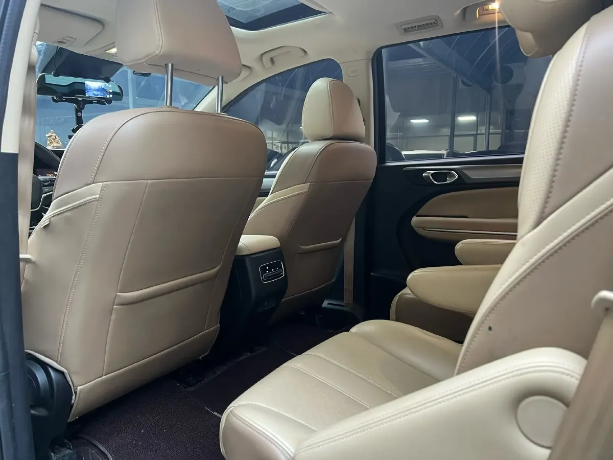 2021 GAC Trumpchi M6 1.5T 169HP L4 7DCT,autocango,china used car exporter,china ev exporter,chinese used car exporter,chinese used ev exporter