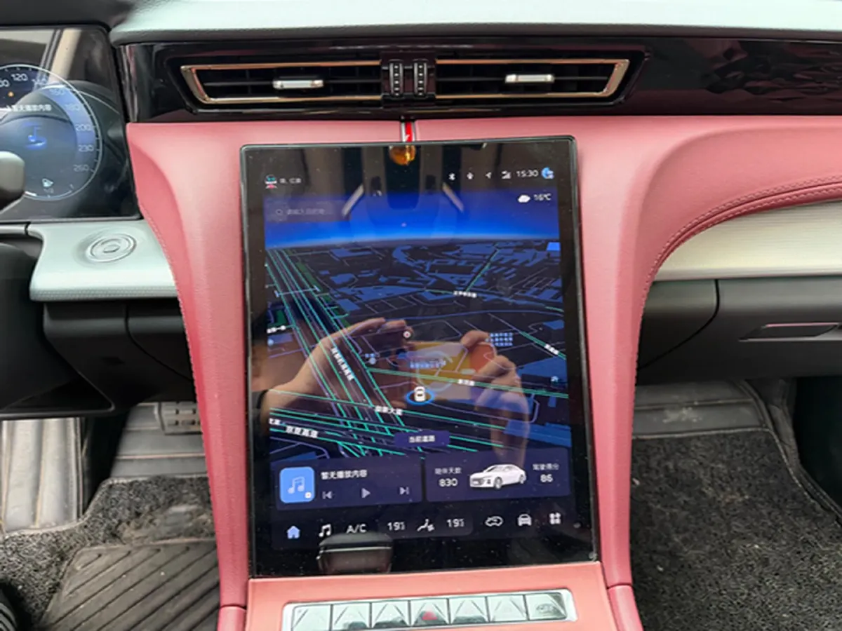 2023 HongQi H5 2.0T 224HP L4 8AT,autocango,china used car exporter,china ev exporter,chinese used car exporter,chinese used ev exporter