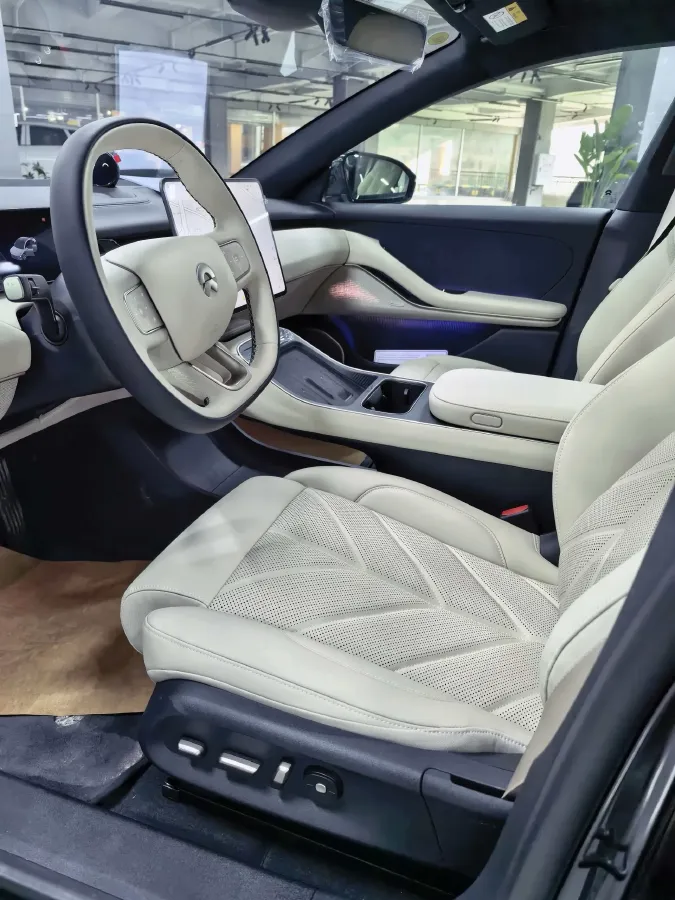 2025 NIO ET5 BEV,autocango,china used car exporter,china ev exporter,chinese used car exporter,chinese used ev exporter