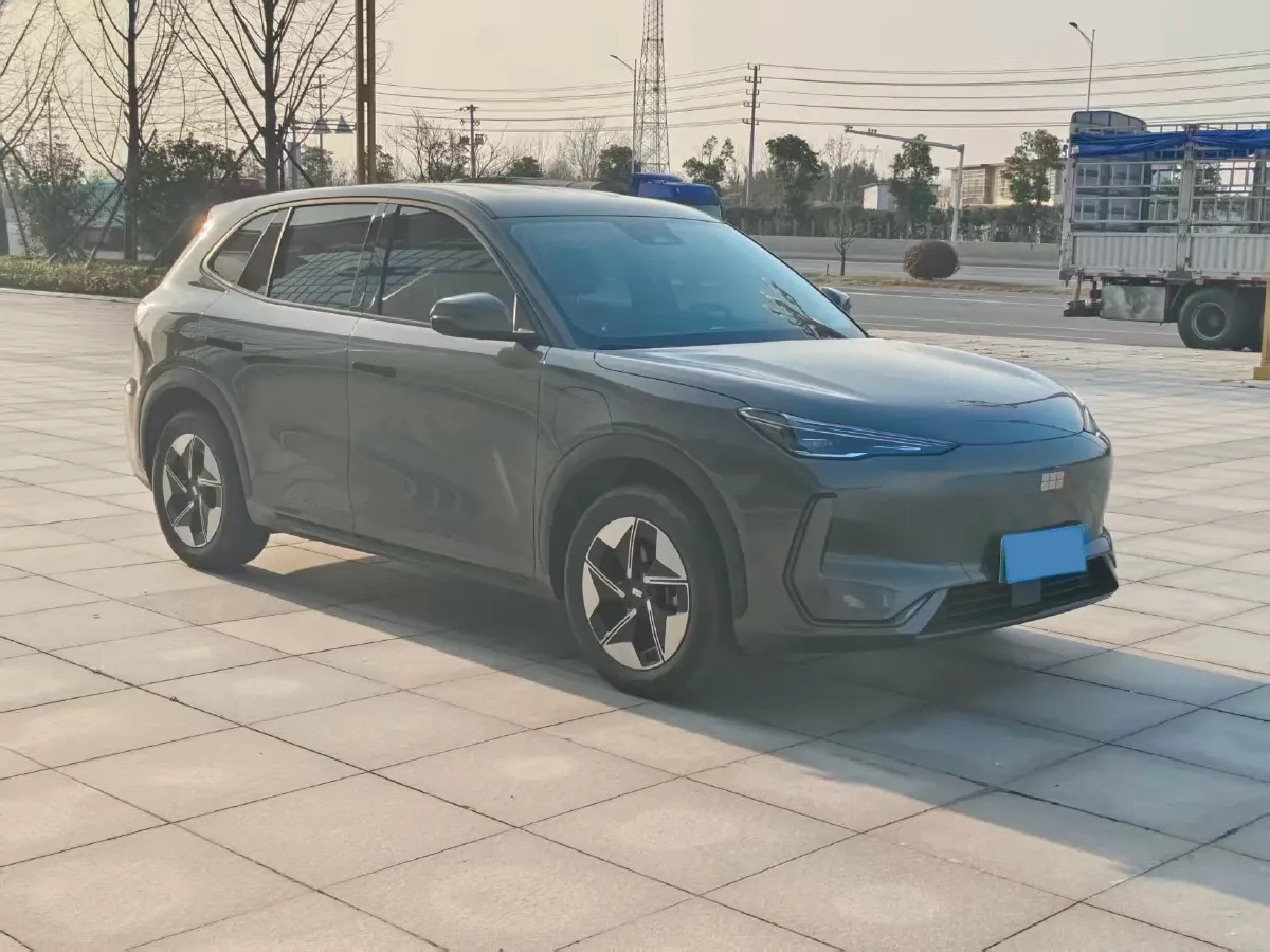 2024 YuanChen Super Van BEV 51KWH,autocango,china used car exporter,china ev exporter,chinese used car exporter,chinese used ev exporter