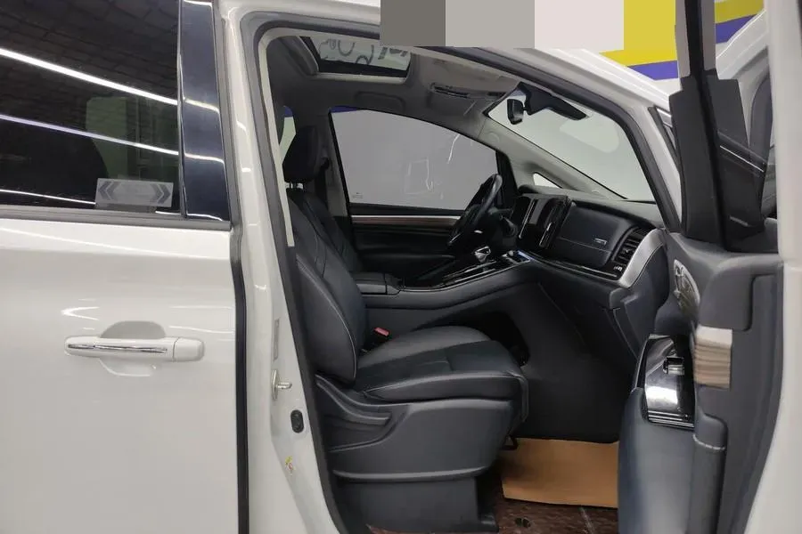 2023 GAC Trumpchi M8 2.0T 252HP L4 8AT,autocango,china used car exporter,china ev exporter,chinese used car exporter,chinese used ev exporter