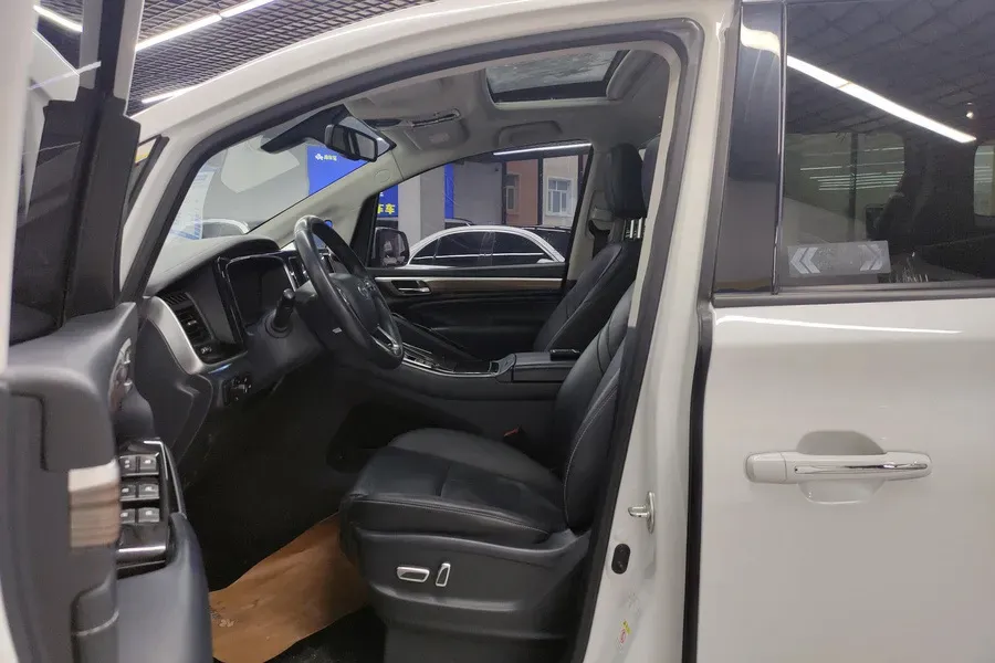 2023 GAC Trumpchi M8 2.0T 252HP L4 8AT,autocango,china used car exporter,china ev exporter,chinese used car exporter,chinese used ev exporter