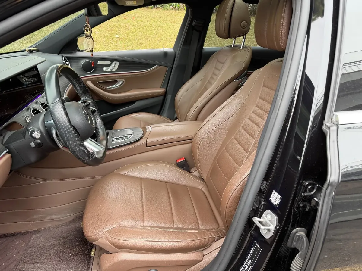 2021 Mercedes-Benz E Class 2.0T 258HP L4 9AT,autocango,china used car exporter,china ev exporter,chinese used car exporter,chinese used ev exporter