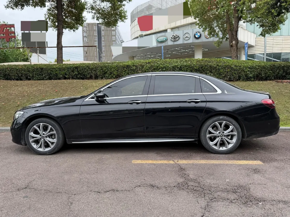 2021 Mercedes-Benz E Class 2.0T 258HP L4 9AT,autocango,china used car exporter,china ev exporter,chinese used car exporter,chinese used ev exporter
